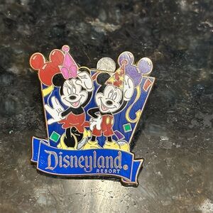 Disneyland Resort Disney Pin-Walt Disney Travel Company